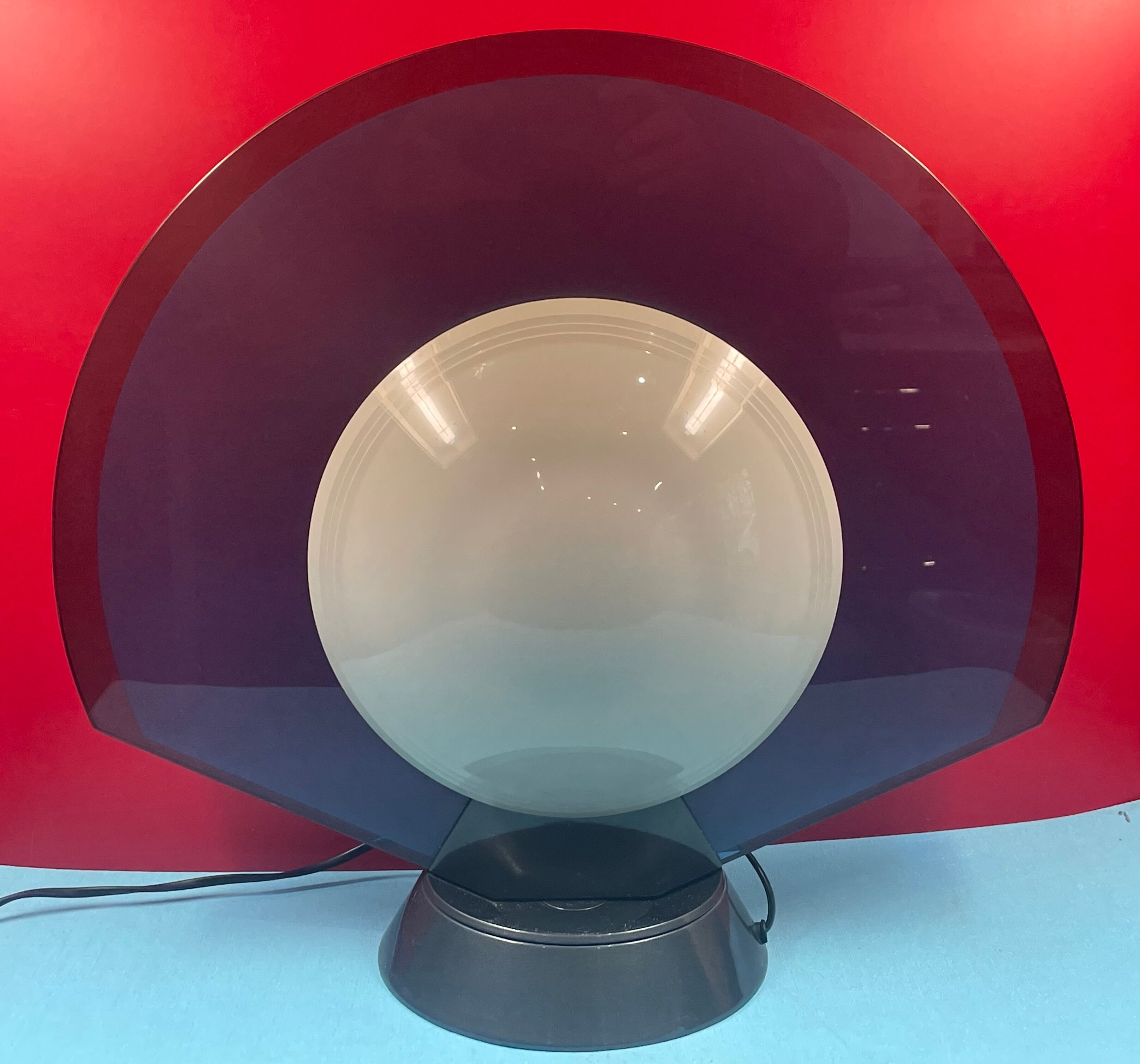 Rotating lamp Gong by Bruno Gecchelin, Arteluce Italy design