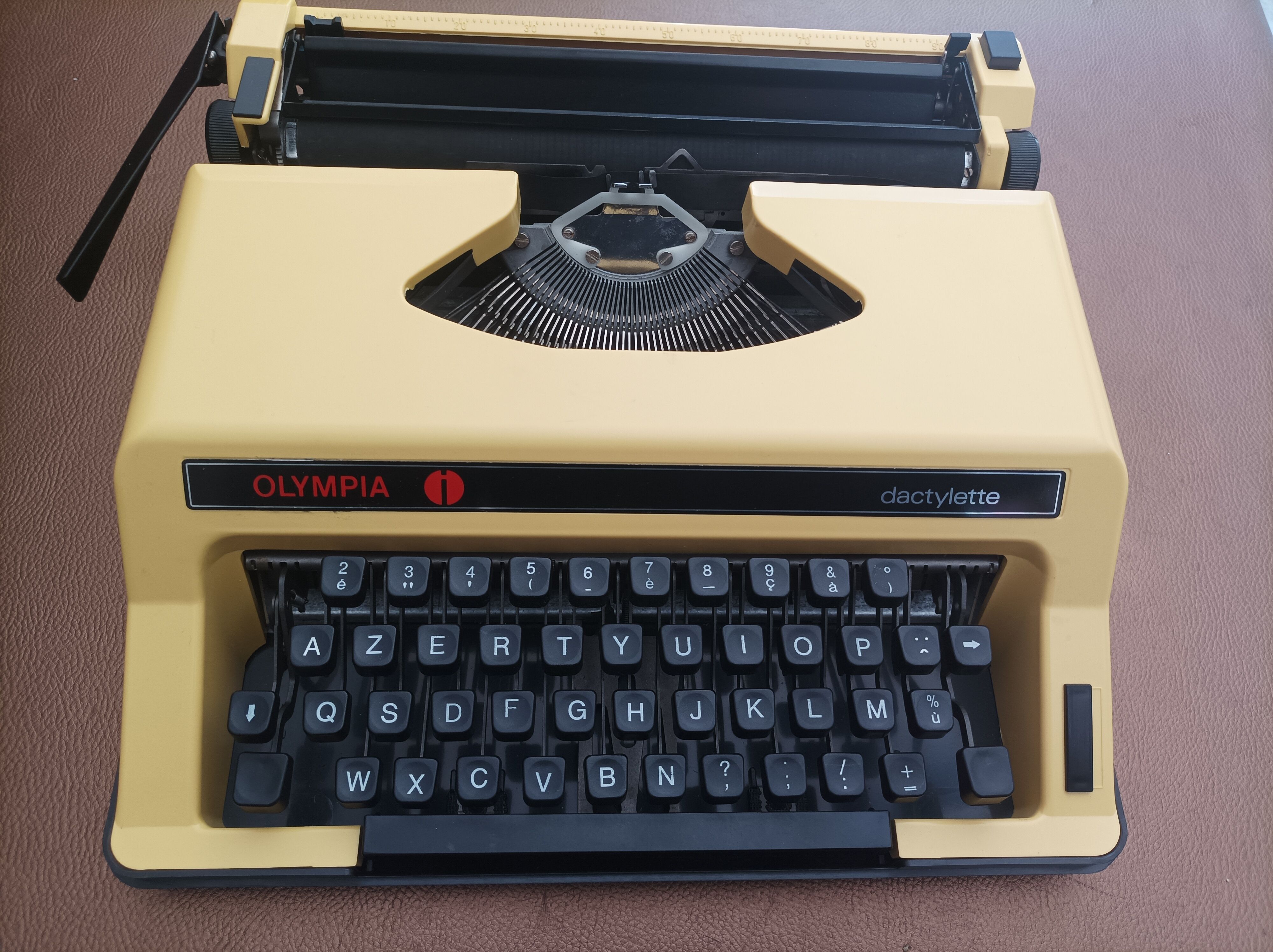 Olympia Straw Yellow Typewriter
