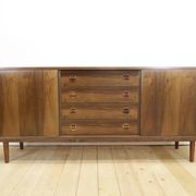 Buffet en teck avec tiroirs centraux, années 1960