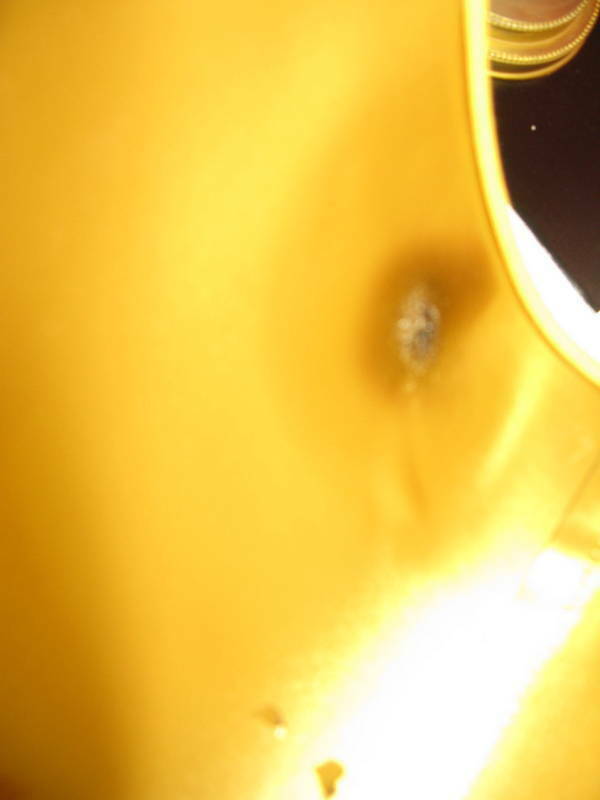 Bronze empire-style hot water bottle or rugged golden brass antals day screwed