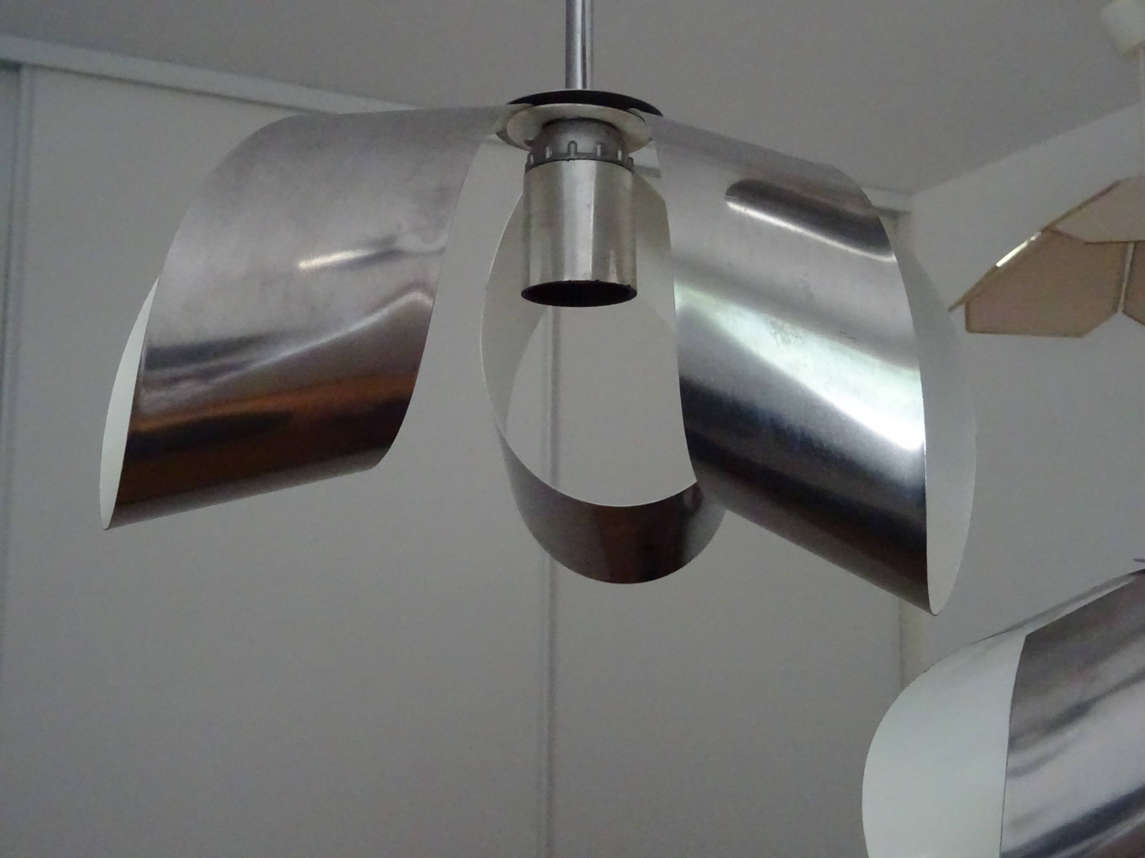 Stainless steel flower cascade suspension, 1970