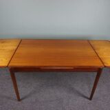 Stretchy vintage dining table Cees Braakvan for Pastoe