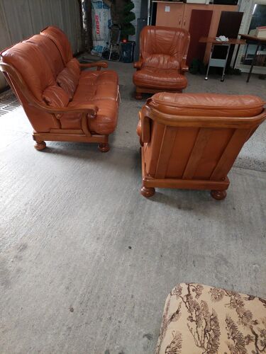 Set sofa 3 places and its 2 armchairs in vintage leather
