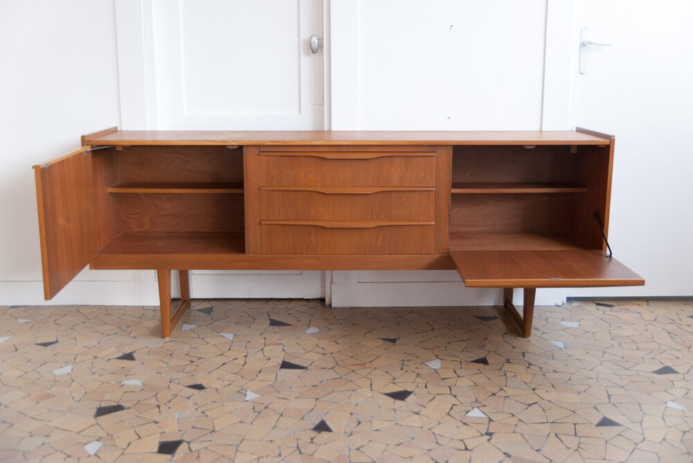 Scandinavian sideboard 184cm