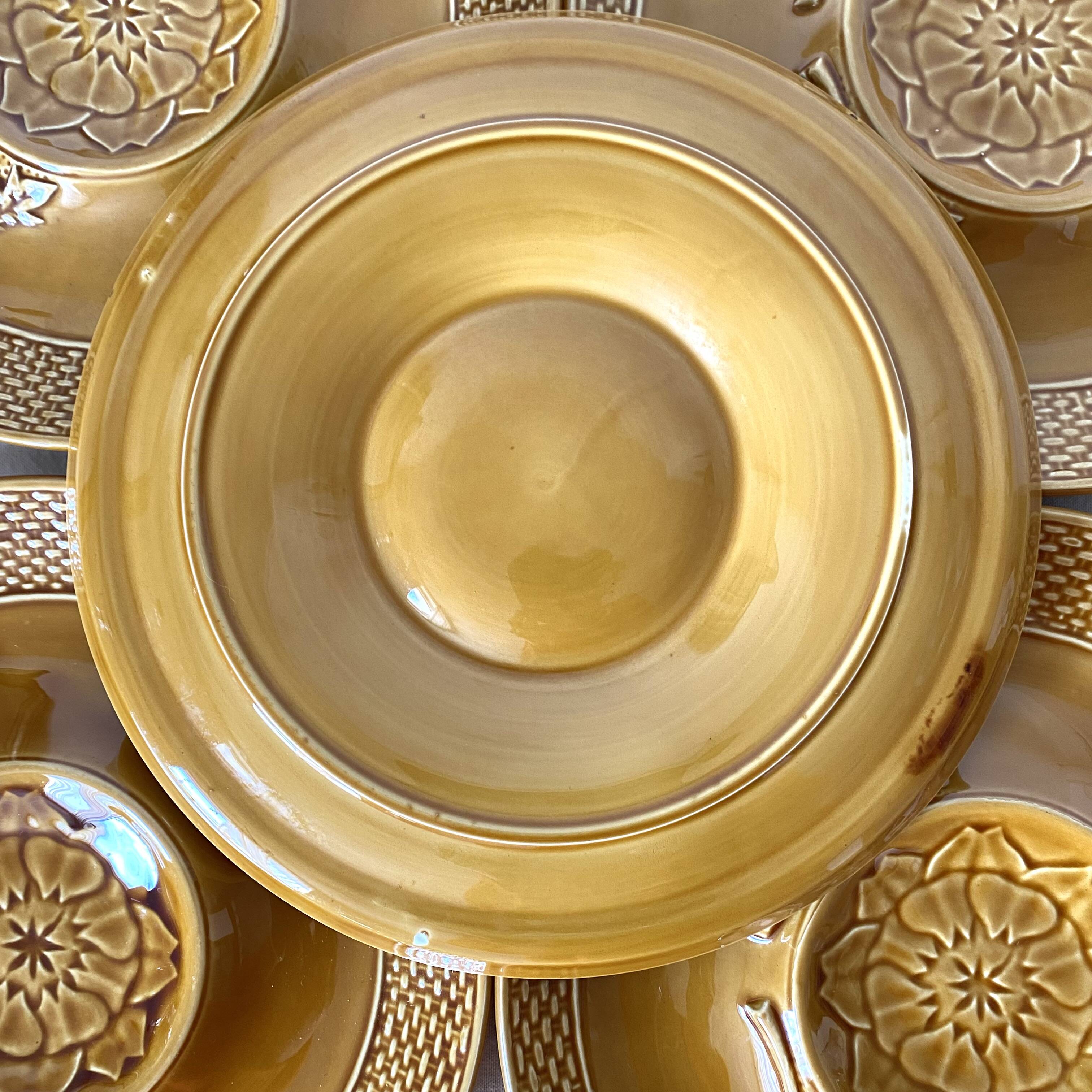 70s artichoke plates
