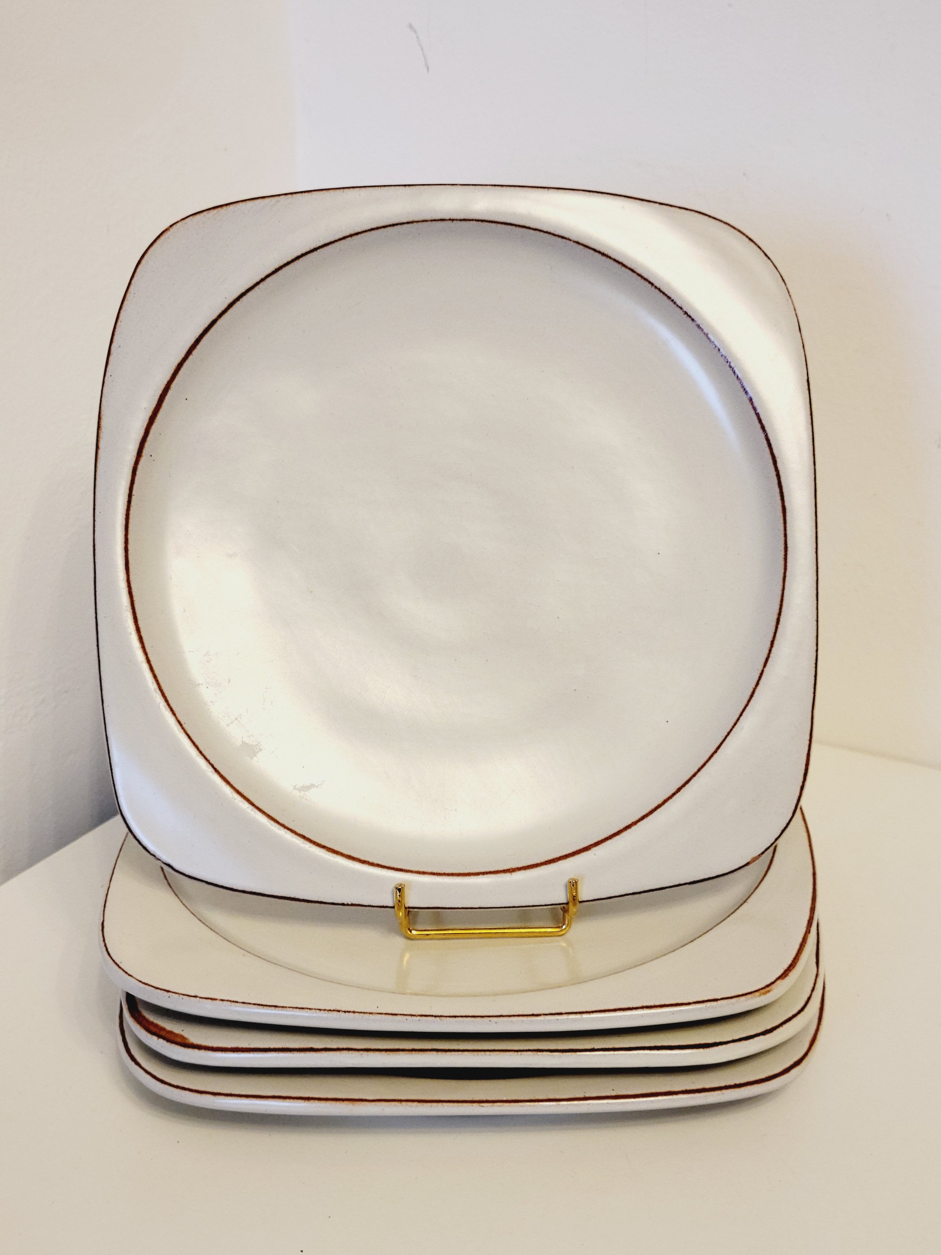 Olivier Roy Vallauris - 4 flat plates in vintage ceramic 1972