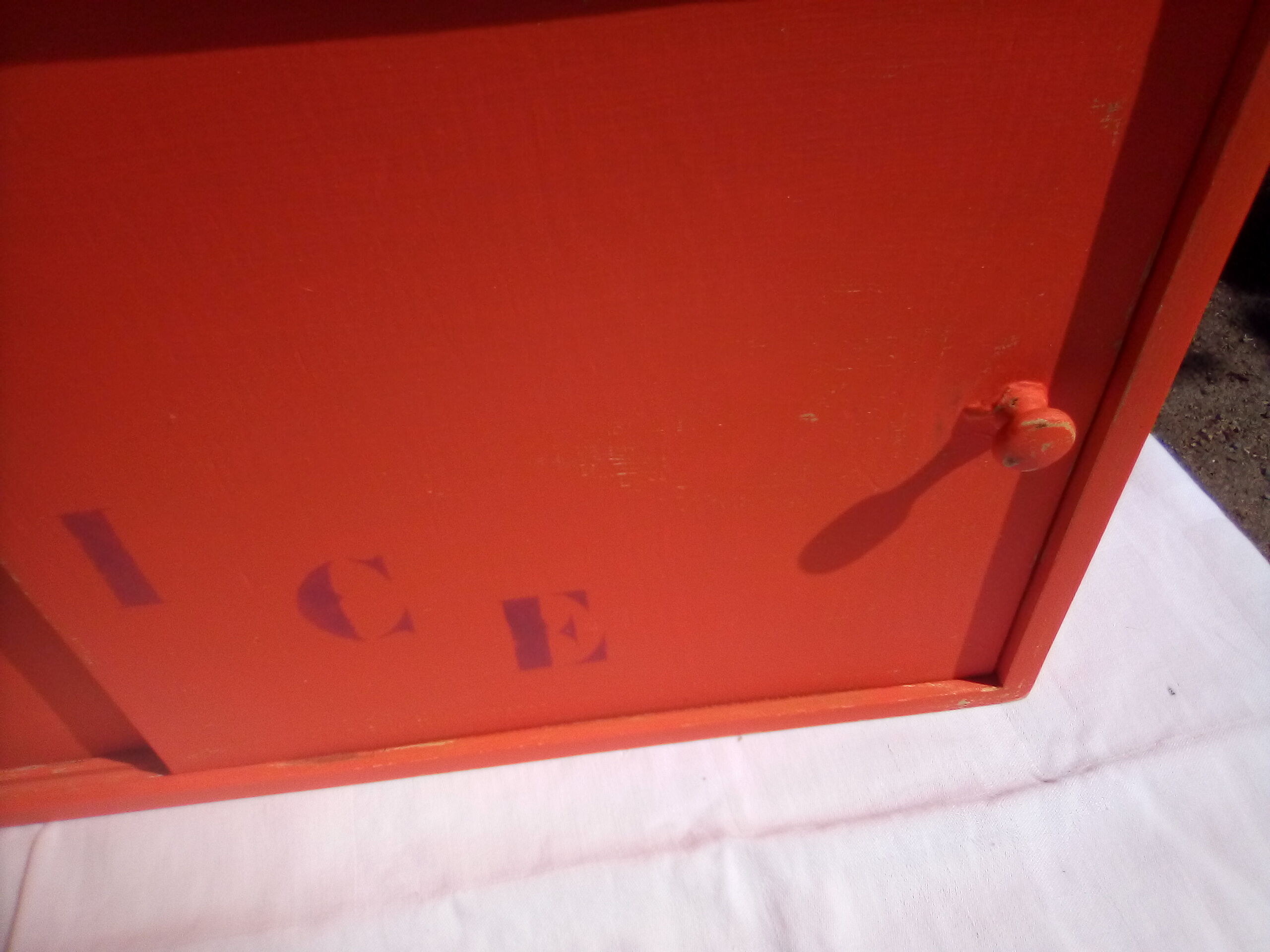 Sliding door cabinet