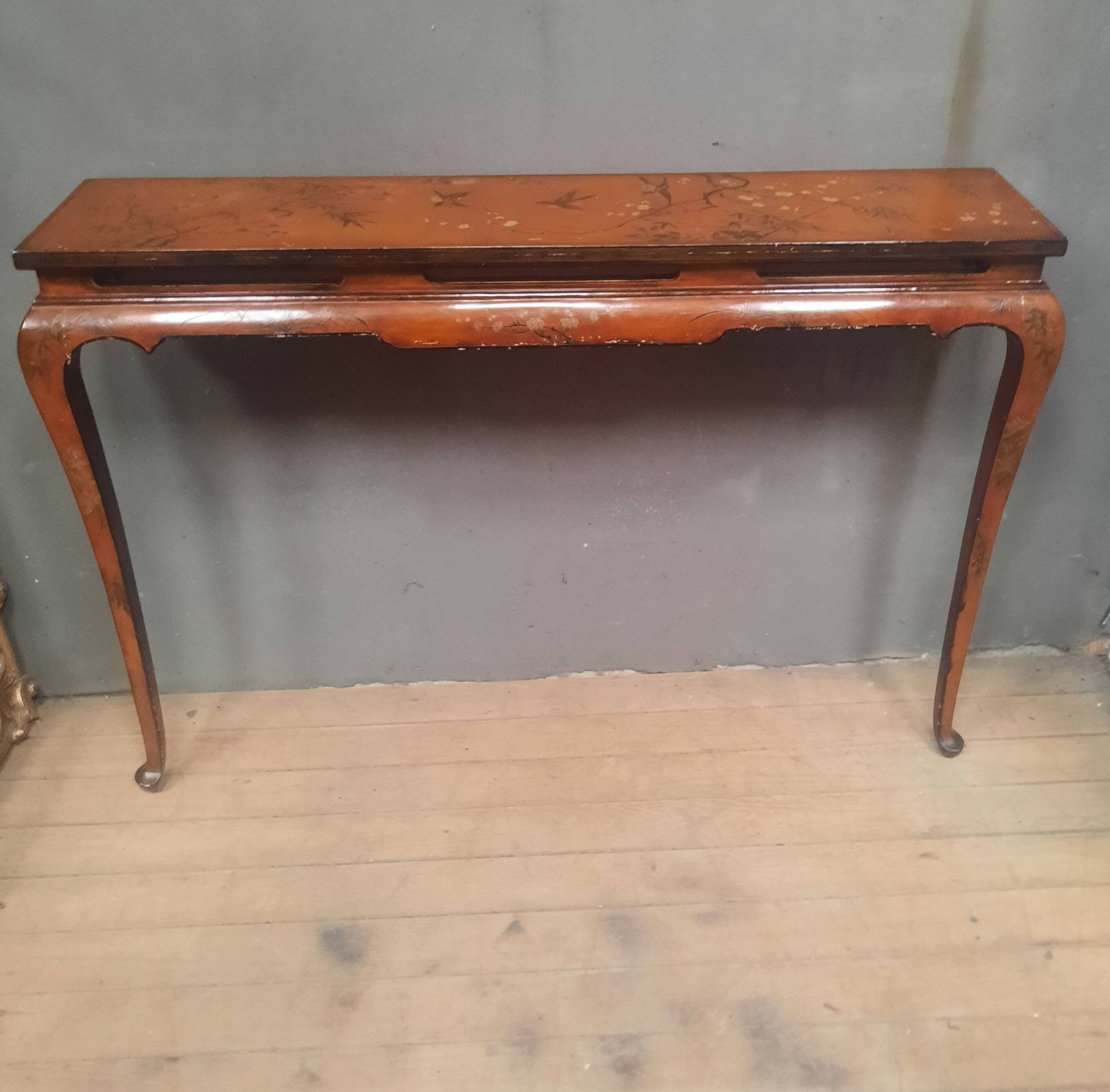 Console étroite d extreme orient