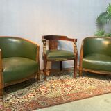 Office chairs and pair of convertibles