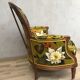 Fauteuil Bergère à coussin de style louis XVI retravaillee