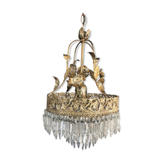 Chandelier suspension in gilded metal and grapevines