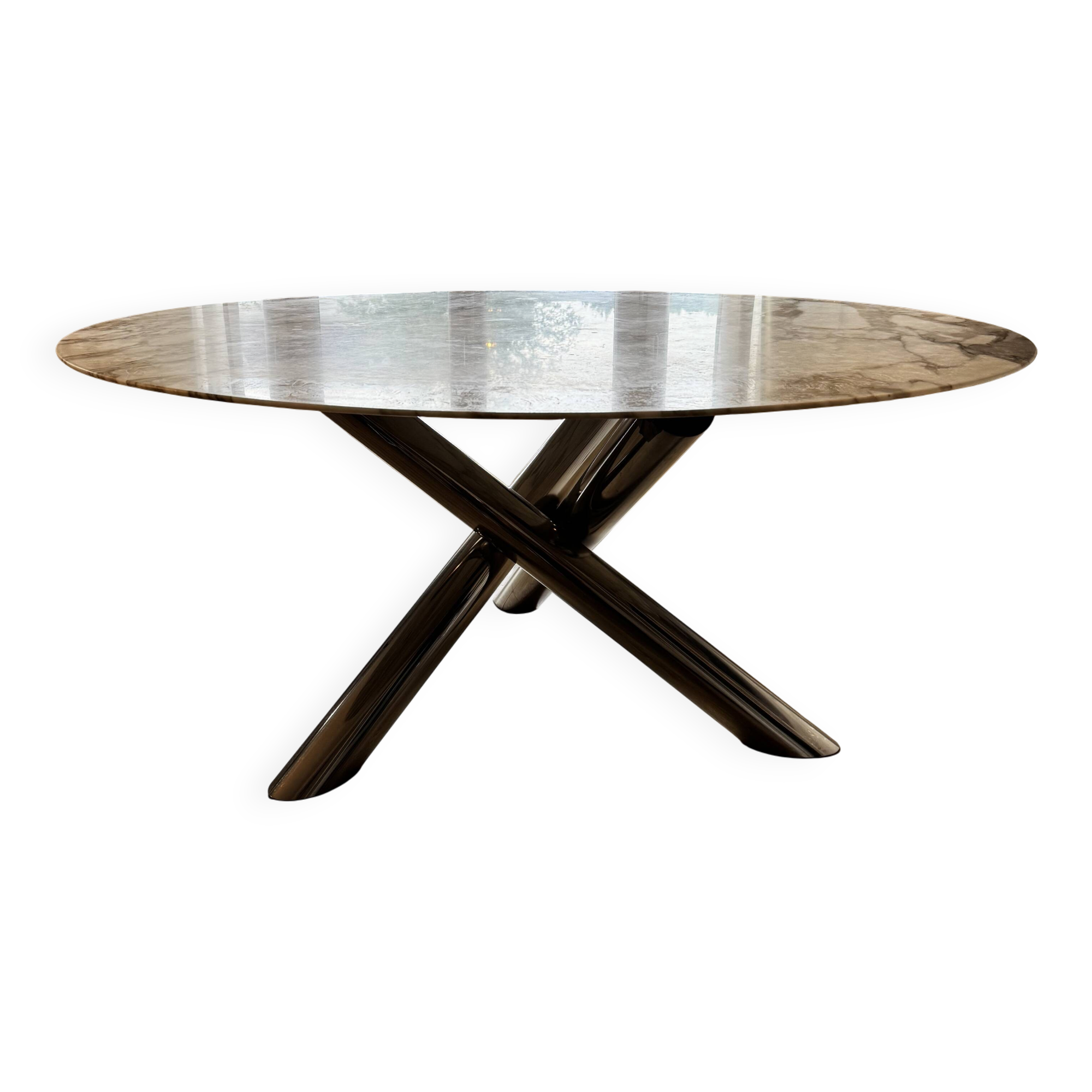 Minotti Van Dyck dining table — Calacatta marble — Ø150cm