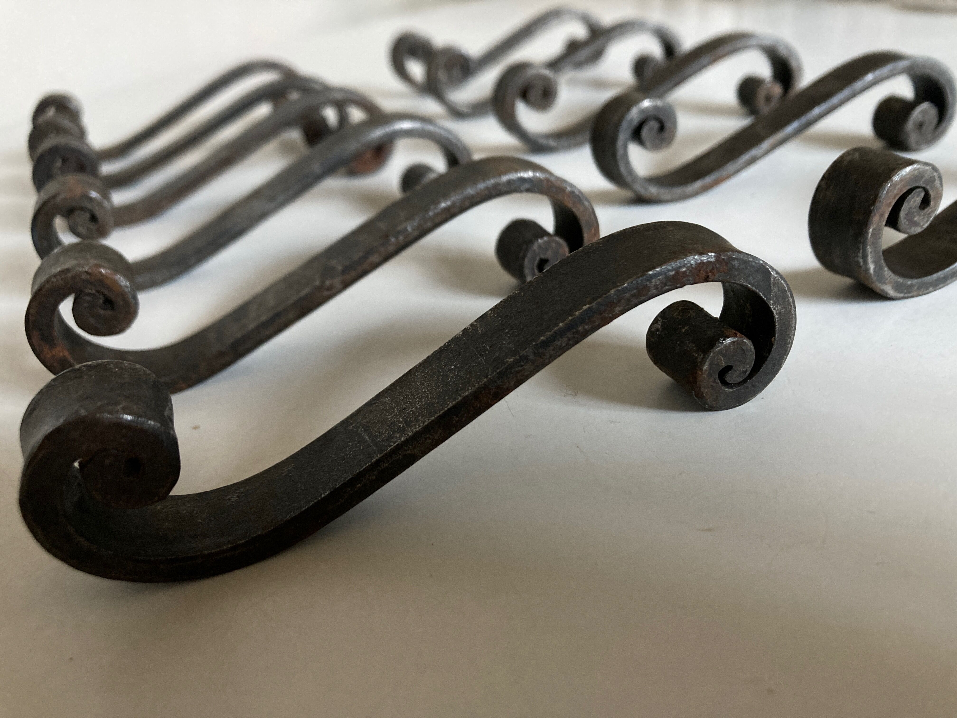 Set of 11 knife holders in beaten iron Provence 1950