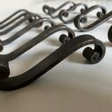 Set de 11 porte couteaux en fer battu Provence 1950