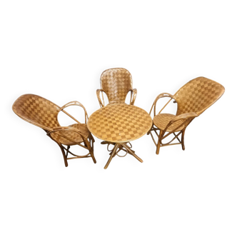 Table et 3 chaises en lamelle de châtaigner