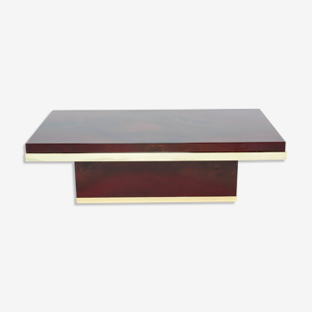 Table basse laquée rouge laiton 1970