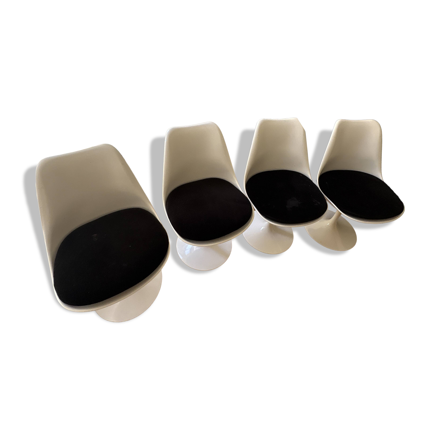 Knoll tulip chair with black velvet cushion