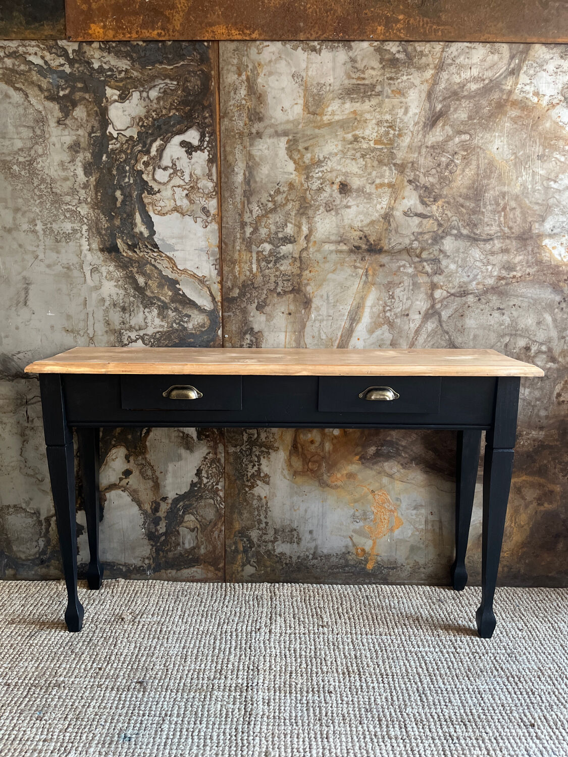 Console raw wood and absolute black