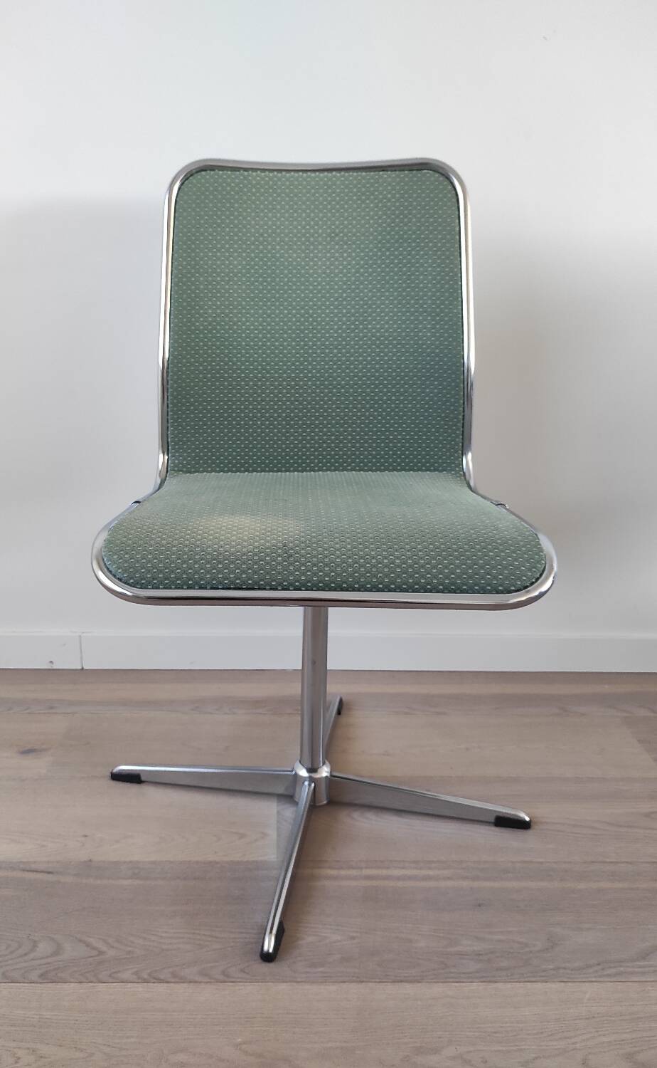 Suite de 6 chaises pivotantes Roche Bobois, 70's