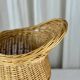Panier en osier en forme de carafe aiguière