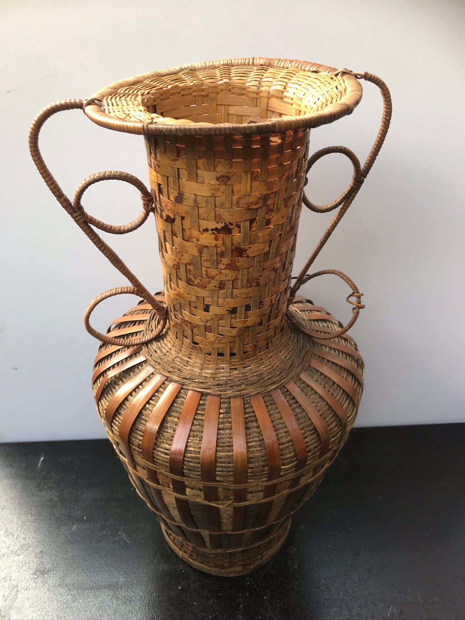 Former rotin vase braided grand vintage deco model