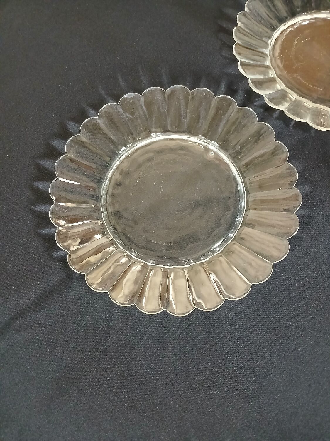 22 vintage Duralex dessert plates