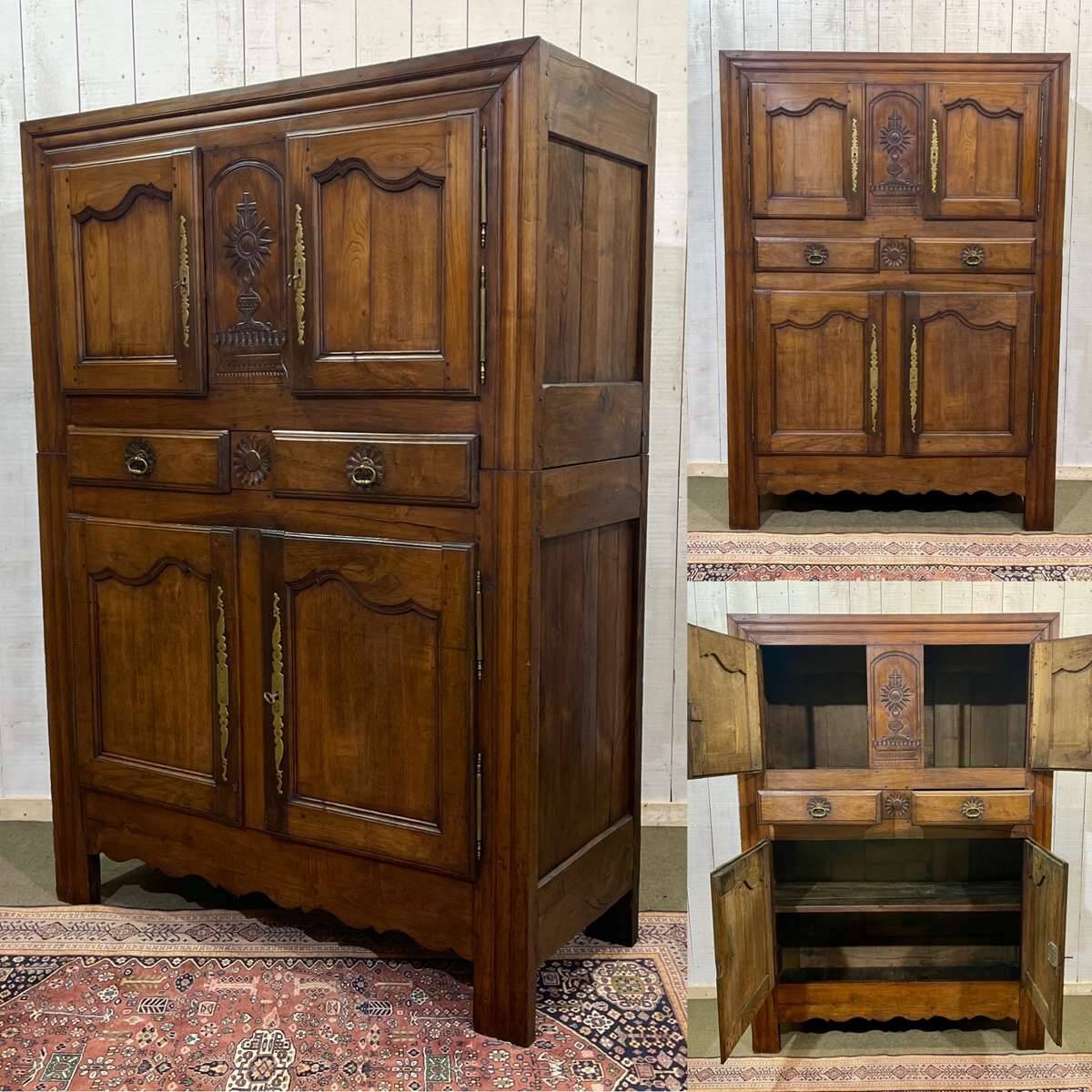 19th century Breton 4-door chestnut sideboard