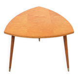 Table basse triangle en bois d'érable années 1950 hollande