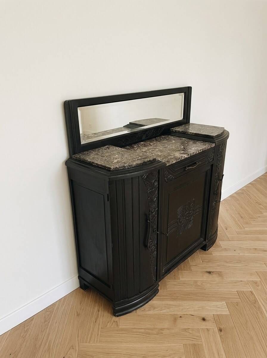 Art Deco buffet from the 1930s in black wood and marble.