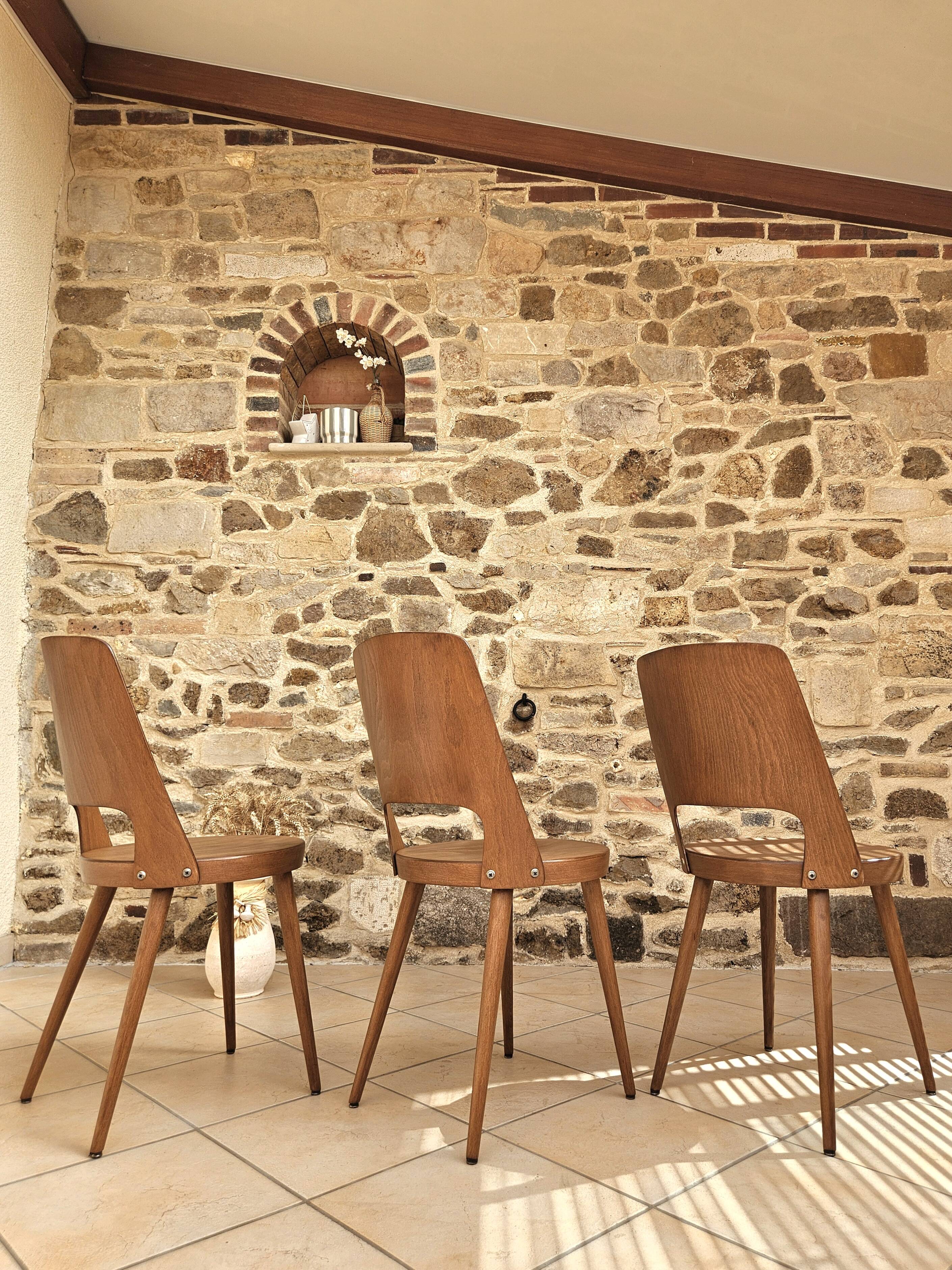 10 Baumann Mondor chairs