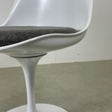 Eero Saarinen tulip chair for Knoll International,  1960