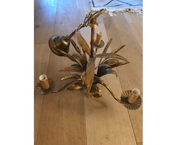 Chandelier and pair of wall sconces of wheat