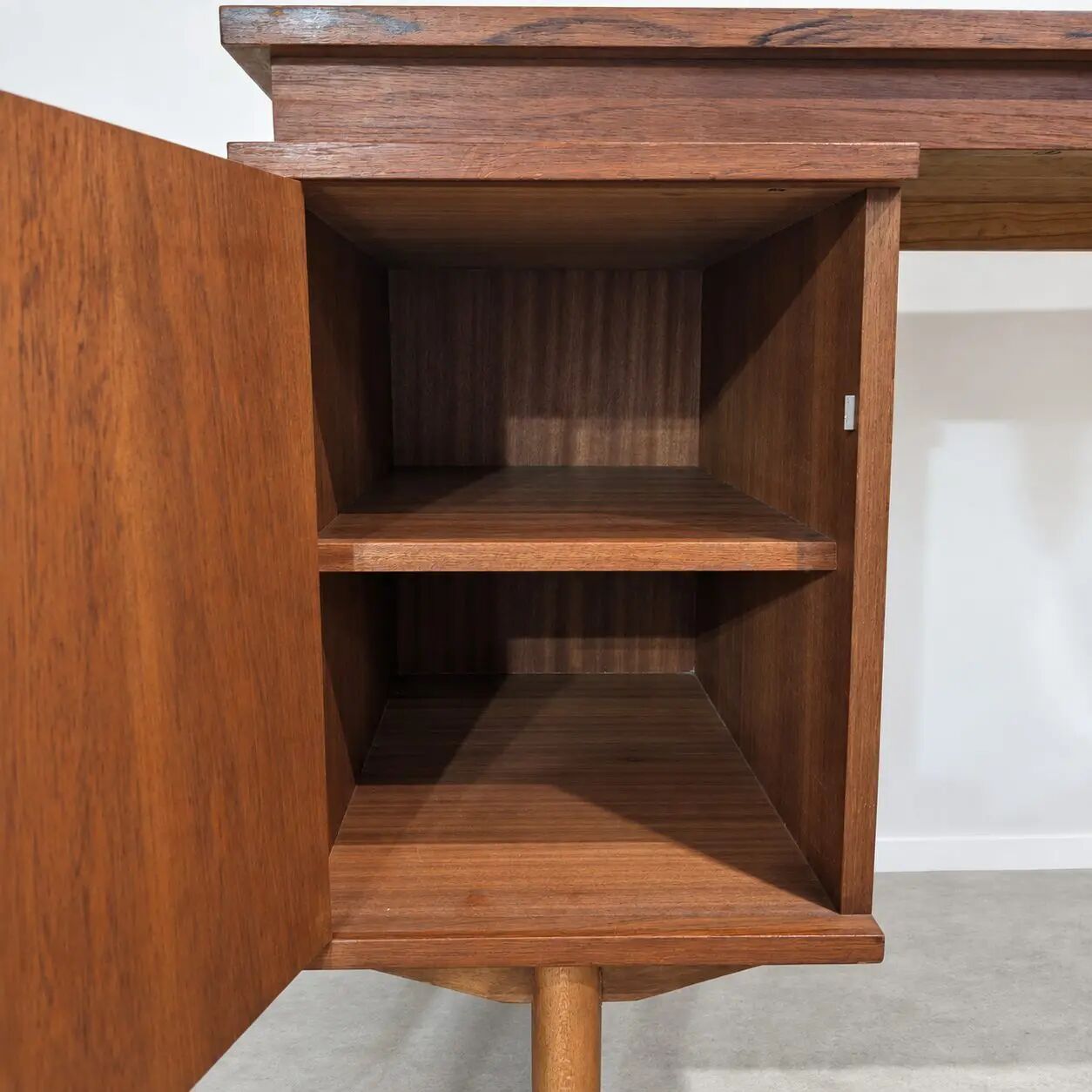 Bureau vintage 1960