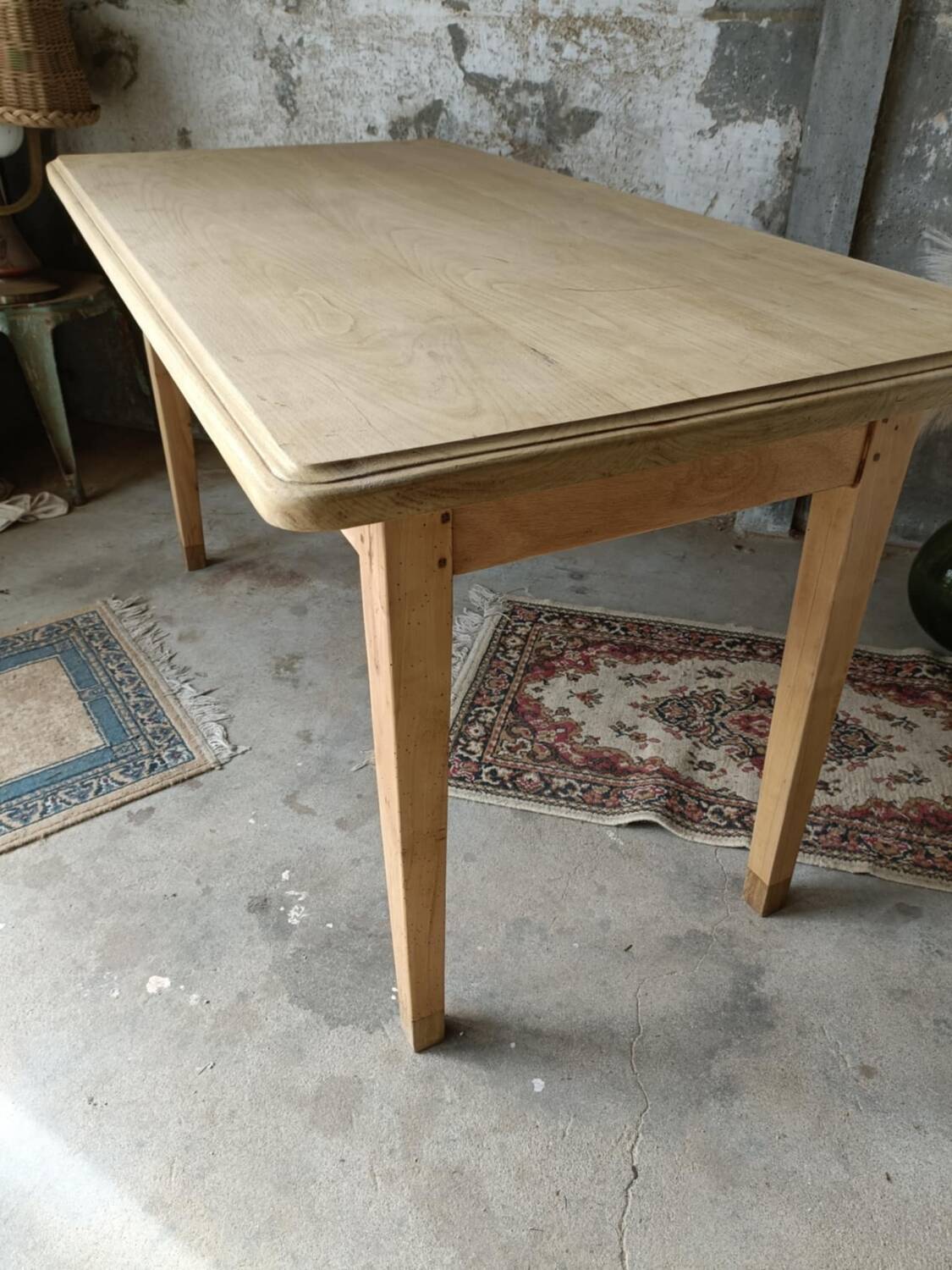 Farmhouse table