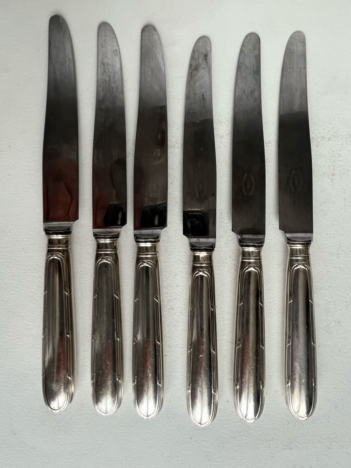 Set of 6 Boulenger silver metal knives