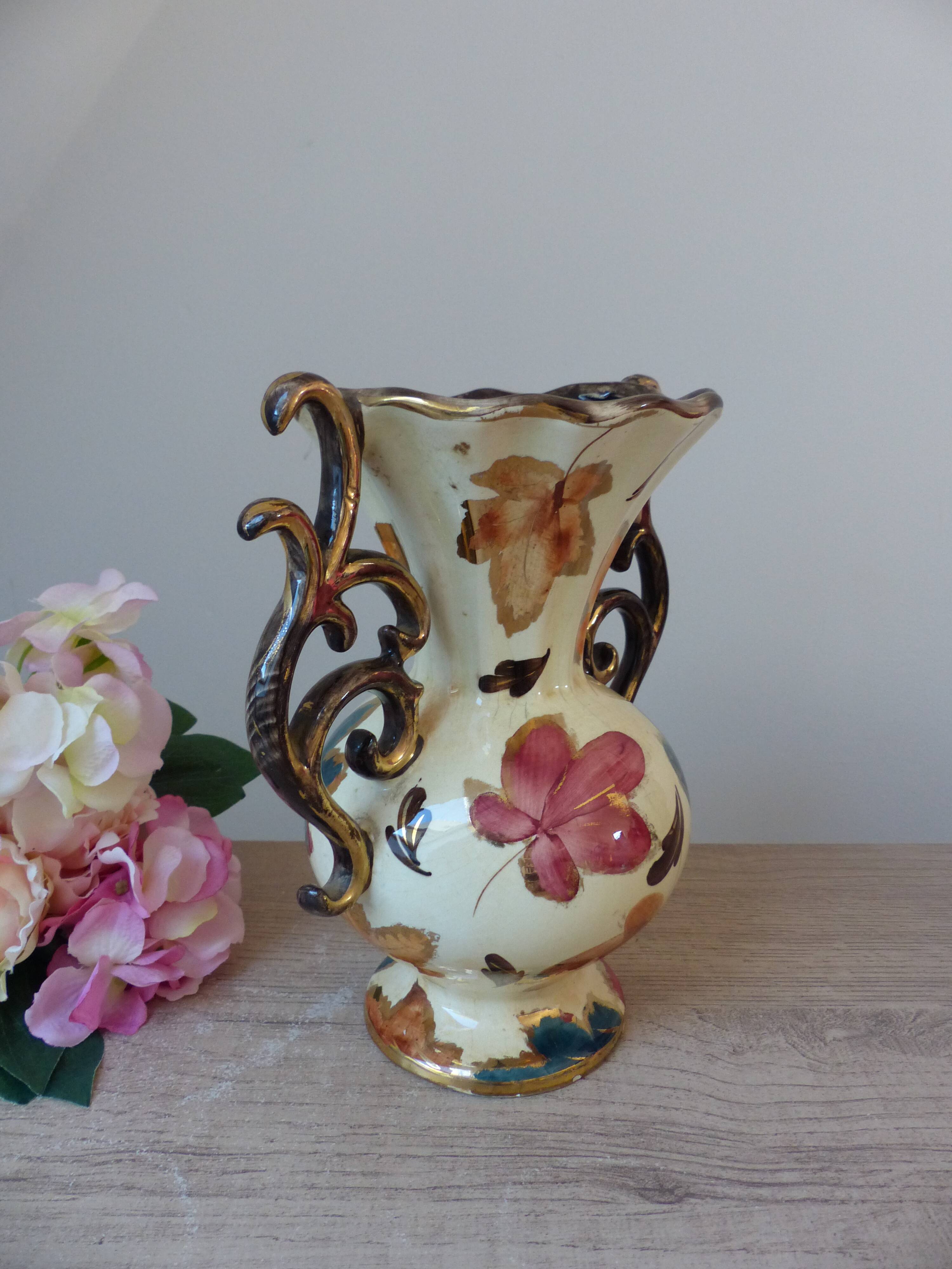 Vintage vase from Belgium signed – 1950s ceramic, decorated with coloured leaves.