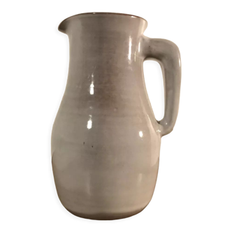 Sandstone pitcher 70s