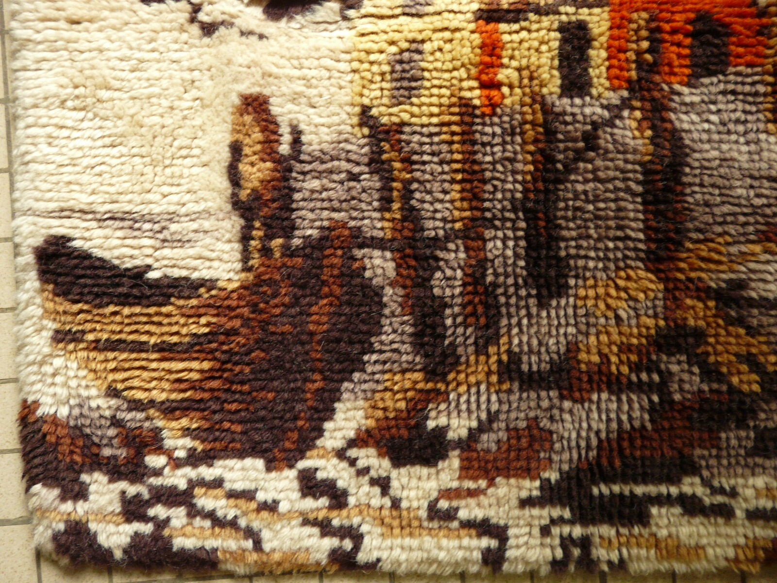 Carpet made vintage hand 83X66cm.