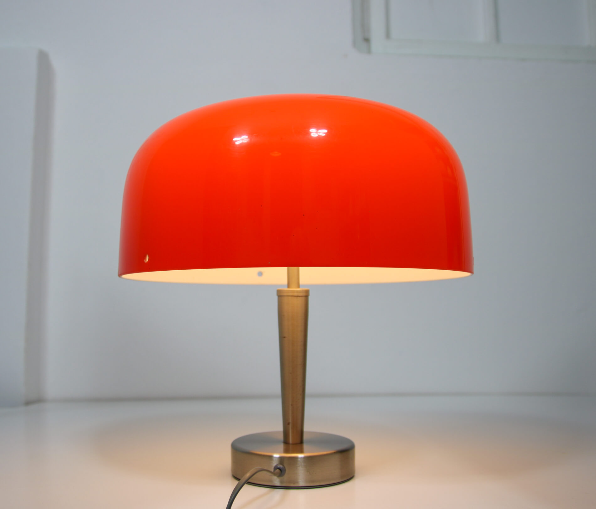 Lampe de table par Luigi Massoni pour Guzzini