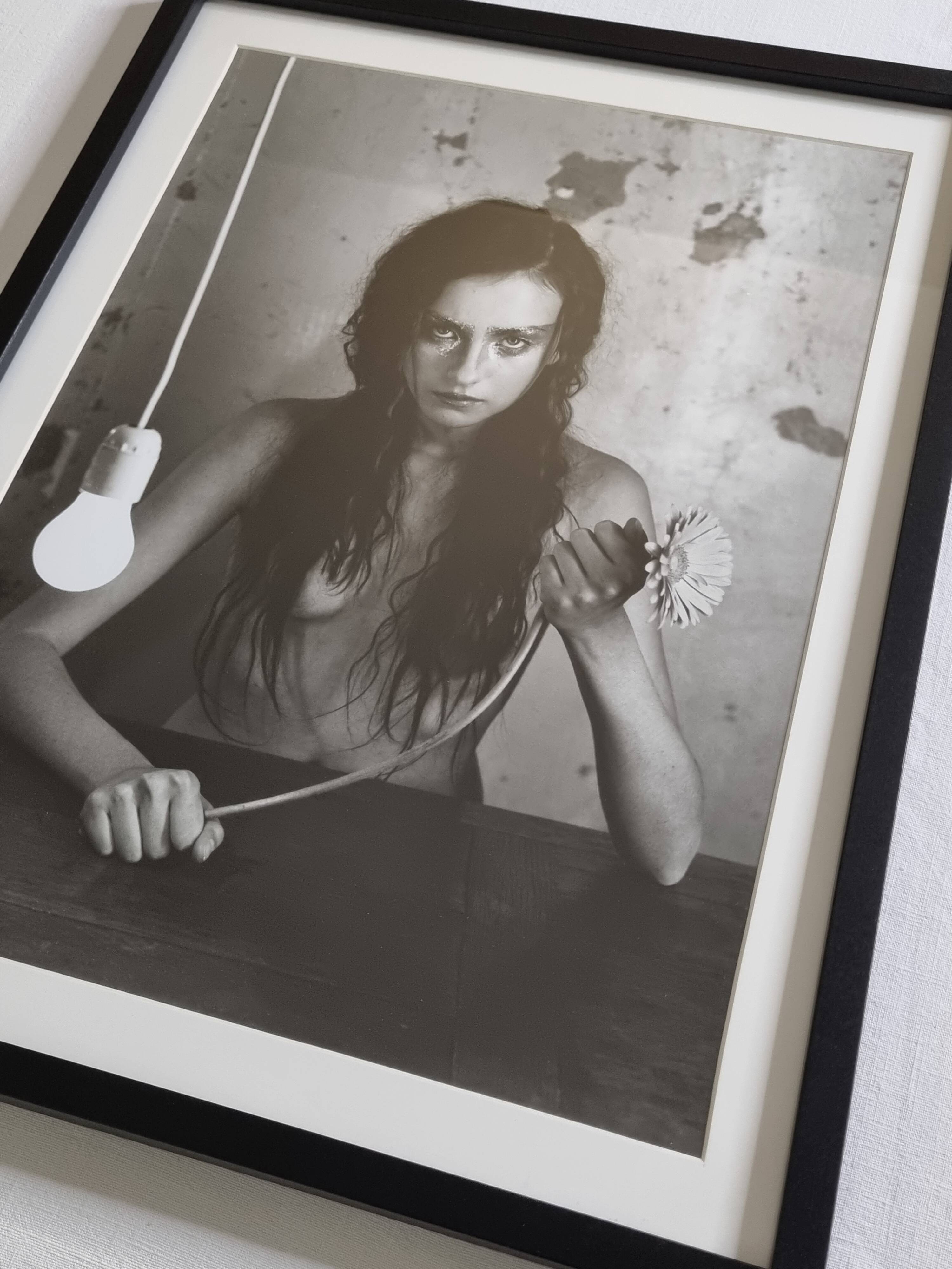 Fashion photography, black and white portrait, framed under glass, 32 x 41 cm