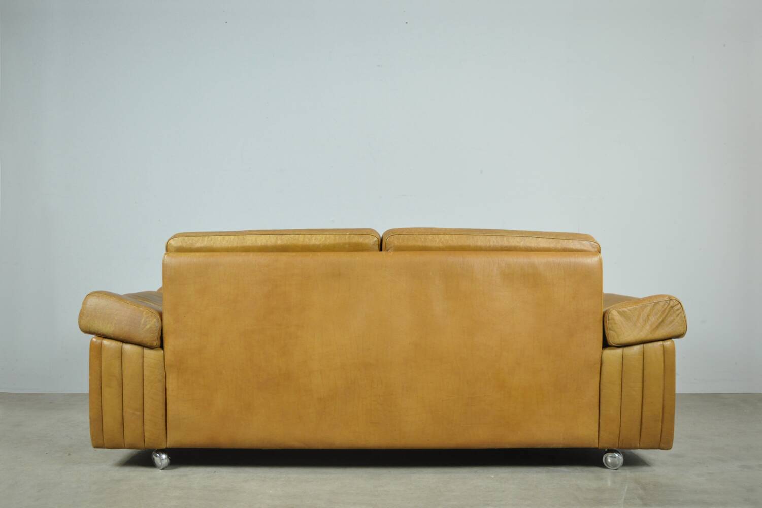 Danish vintage leather 2-seater sofa by svend skipper, 1970s
