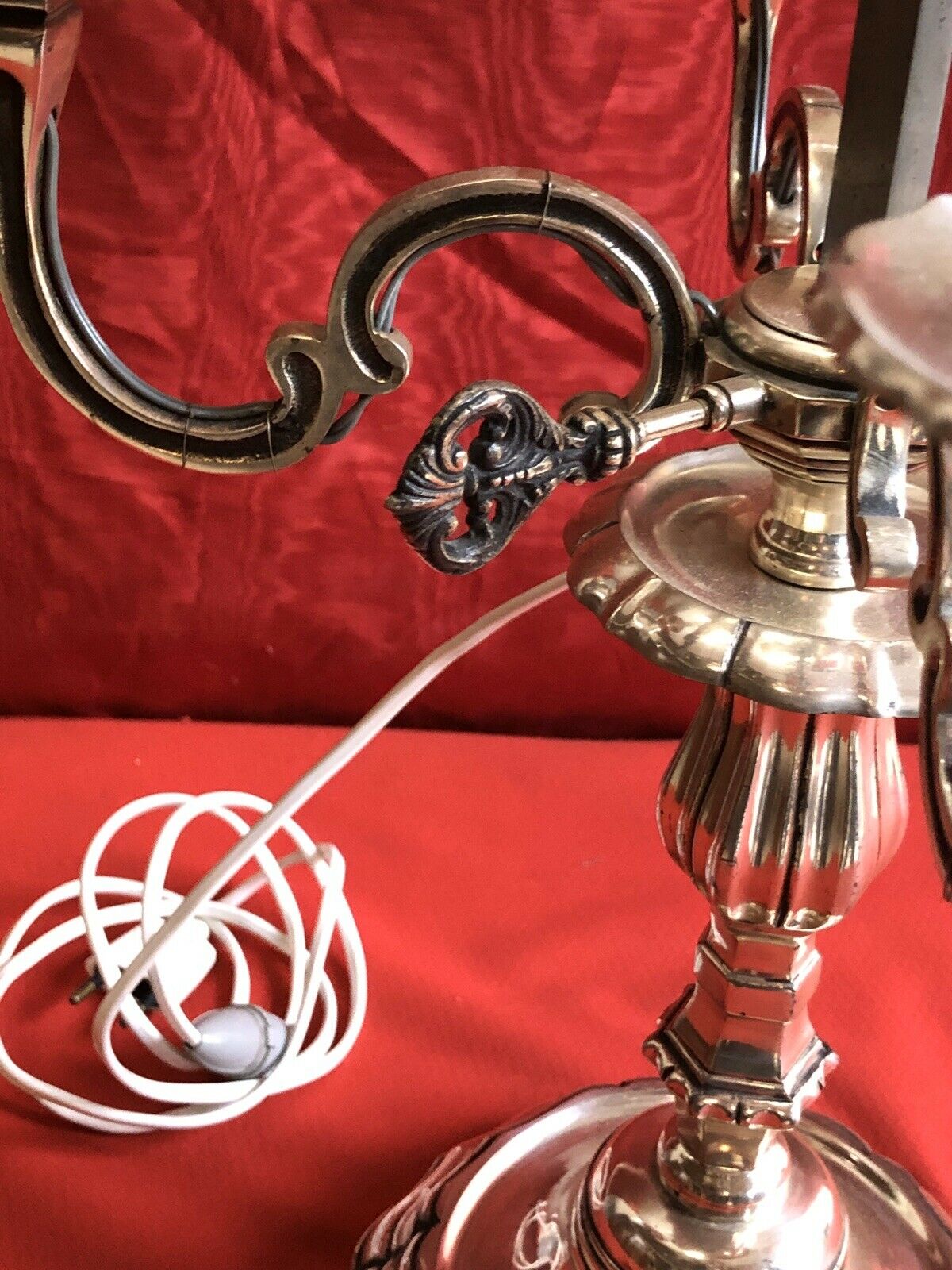 Silver bronze hot water bottle lamp