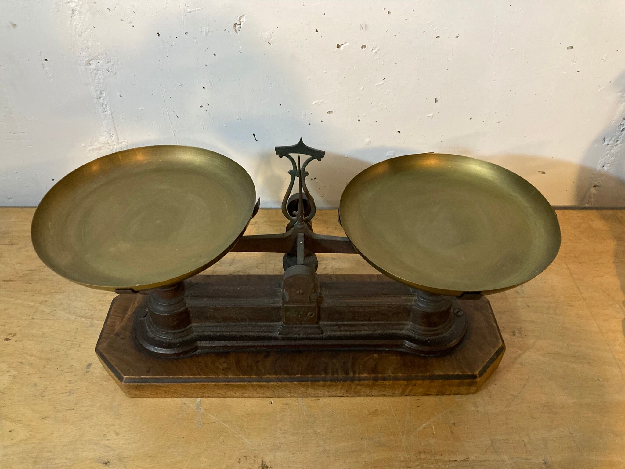 Old scale "Strasbourg"