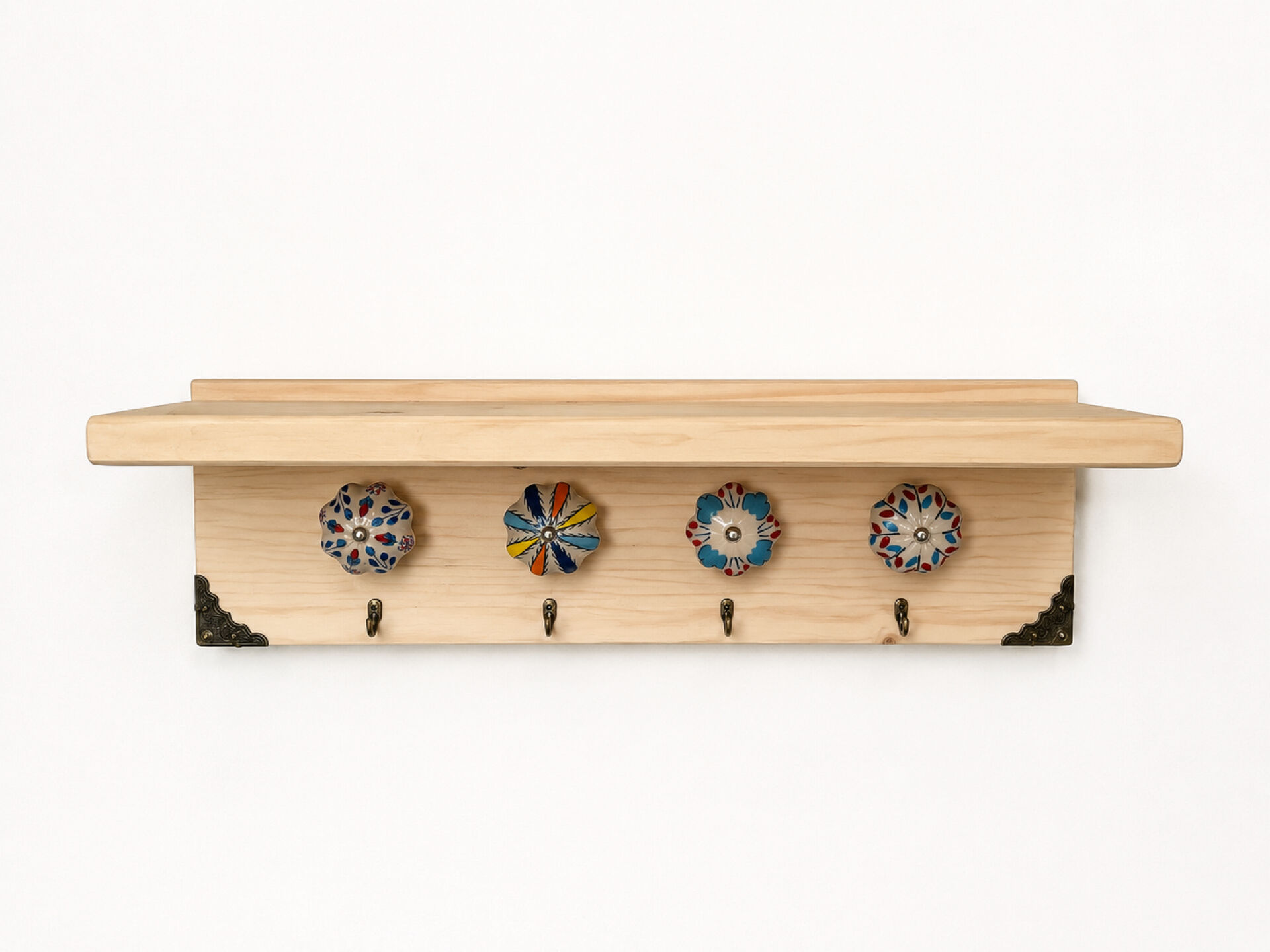 Wall-mounted key holder wooden shelf
