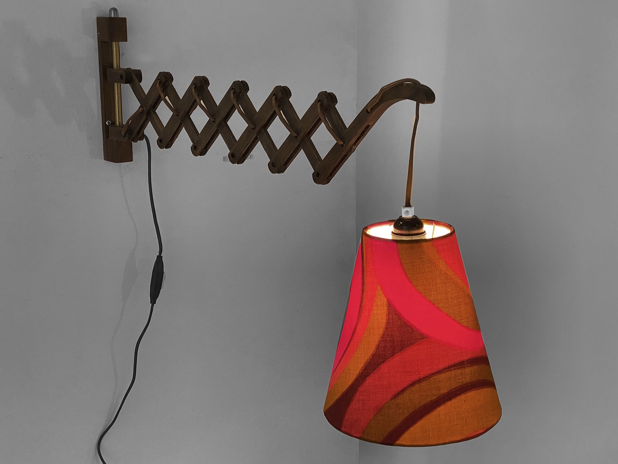 Wall lamp/scissor lamp with new shade from repurposed 1960s printed fabric by Metsovaara . Sweden 19