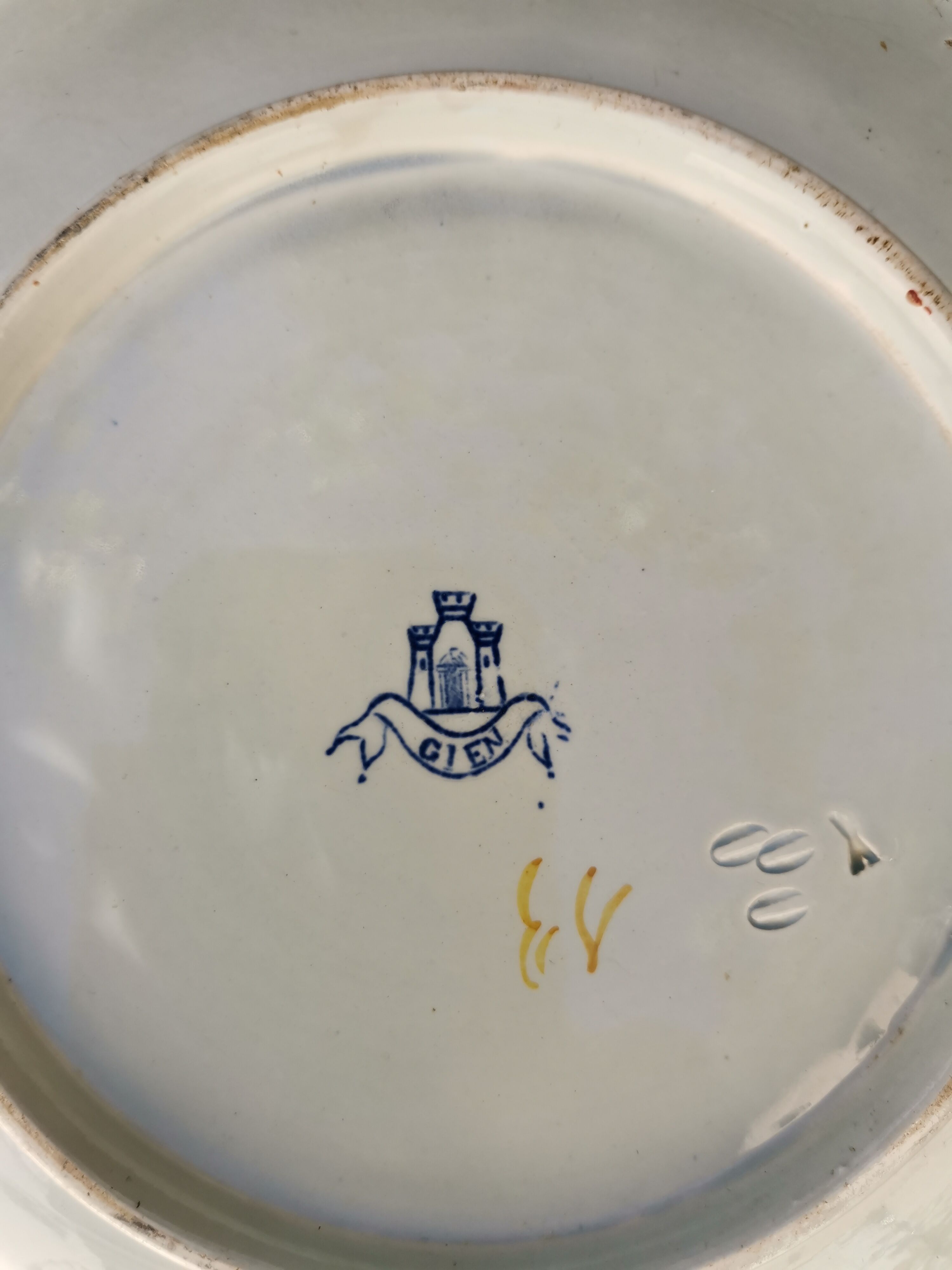 Old Gien plate