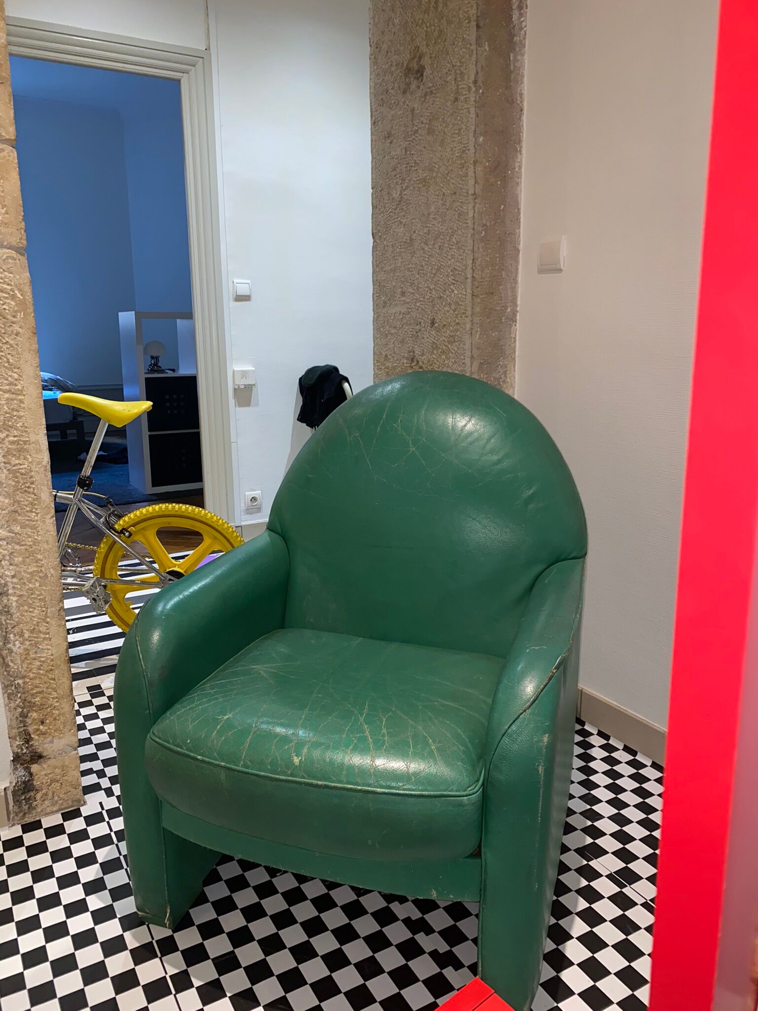 Green club armchair ultra design in contemporary vintage leather