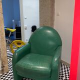 Green club armchair ultra design in contemporary vintage leather