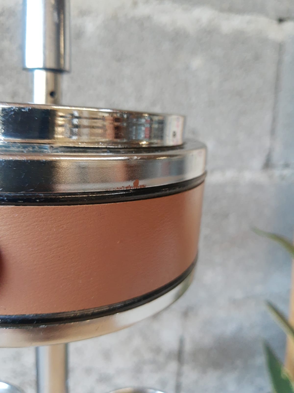 Ashtray on foot 70s -vintage