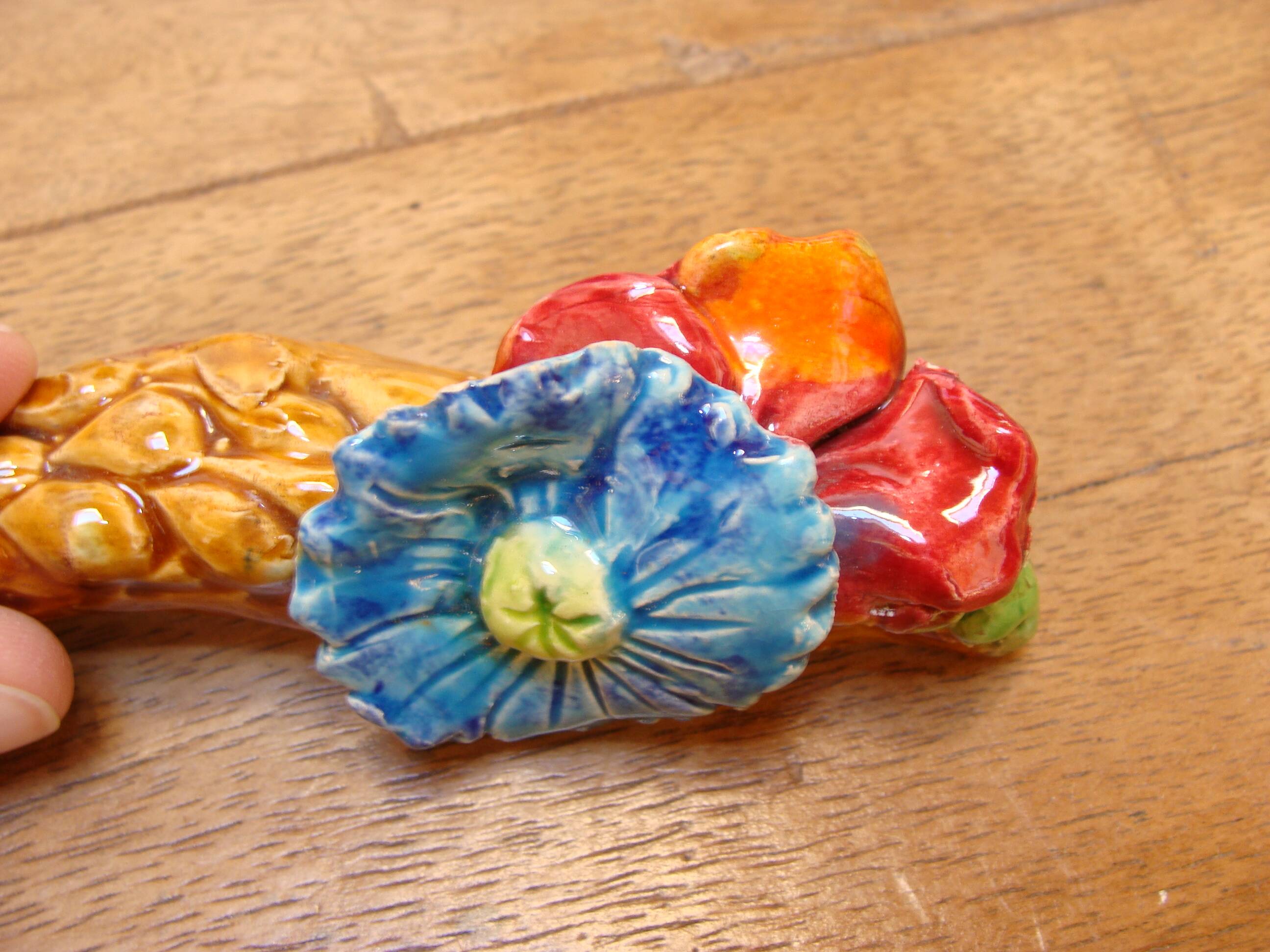 Vintage slip knife holder